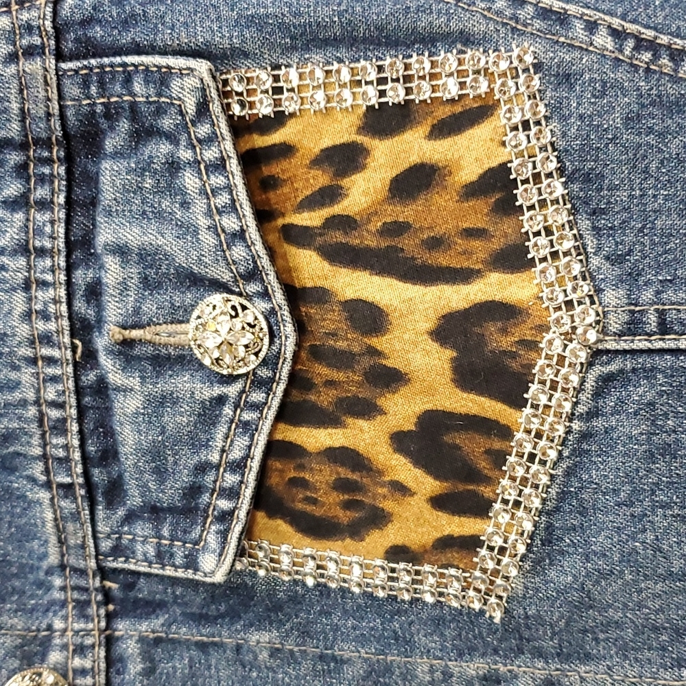 Custom designed jacket - Picture 2 of 3
